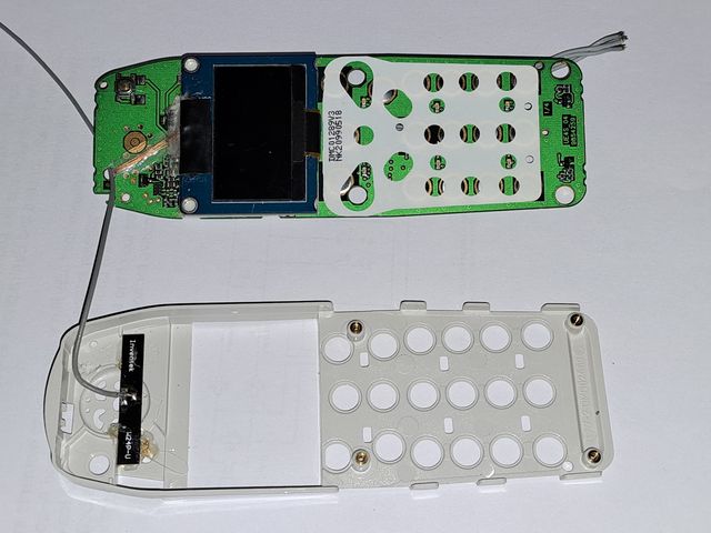 Inner housing B cover holds the Bluetooth antenna.